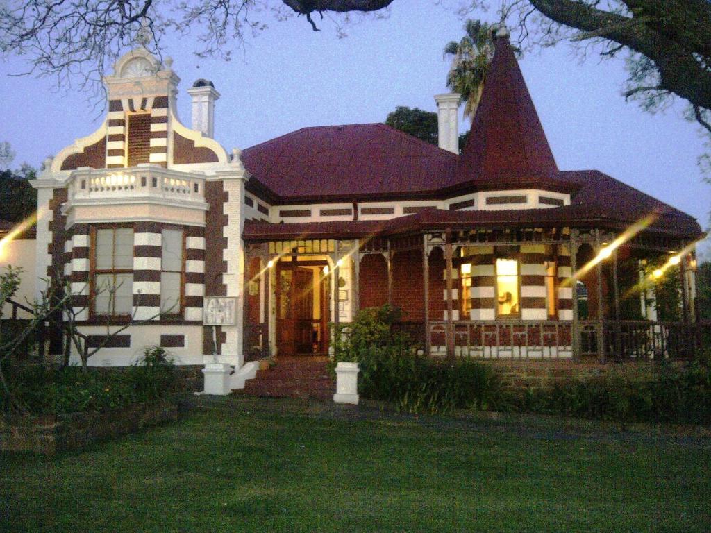 Melvin Residence Guest House Pretoria-Noord エクステリア 写真
