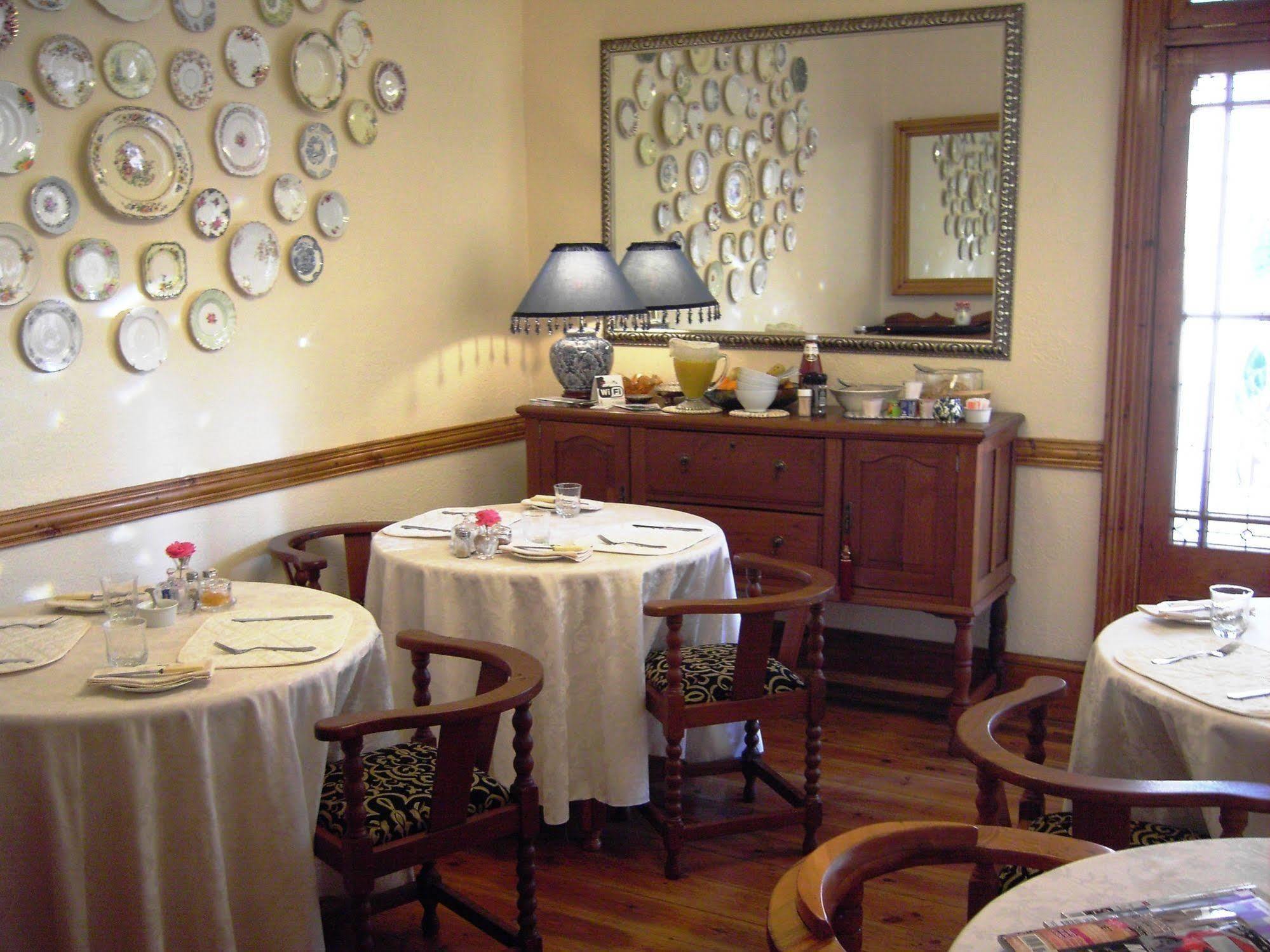 Melvin Residence Guest House Pretoria-Noord エクステリア 写真